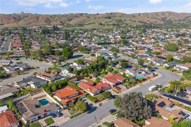 1319 Las Lomas, Brea, CA 92821