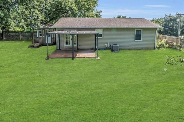 901 E Washington Street, Carrollton, MO 64633