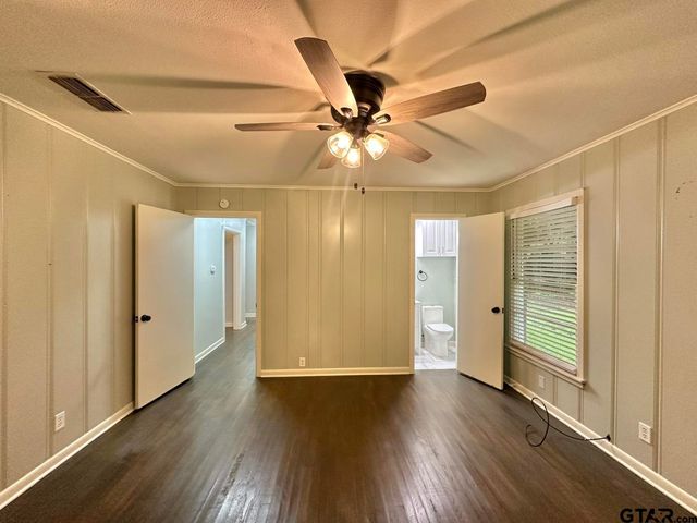 1121 Elizabeth Drive, Tyler, TX 75701
