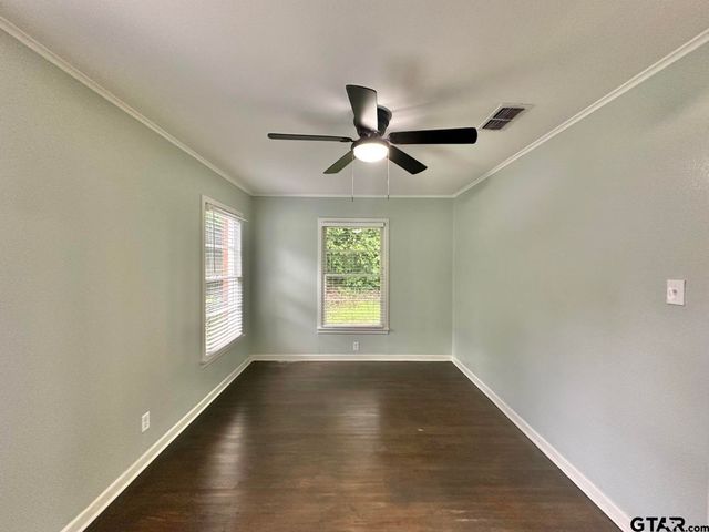 1121 Elizabeth Drive, Tyler, TX 75701