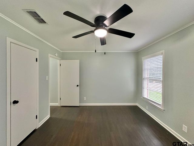 1121 Elizabeth Drive, Tyler, TX 75701