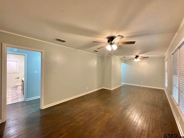 1121 Elizabeth Drive, Tyler, TX 75701