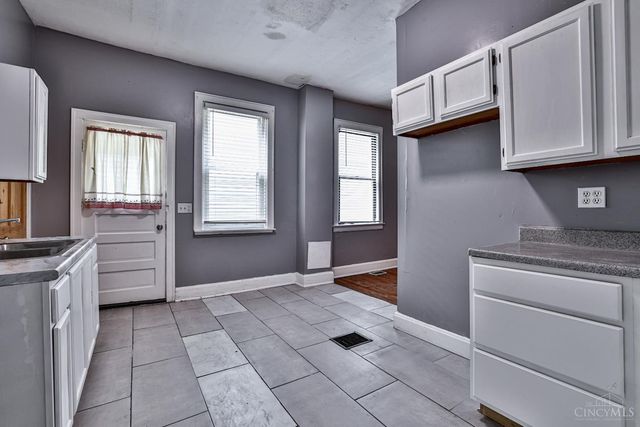 538 Grand Avenue, Cincinnati, OH 45205