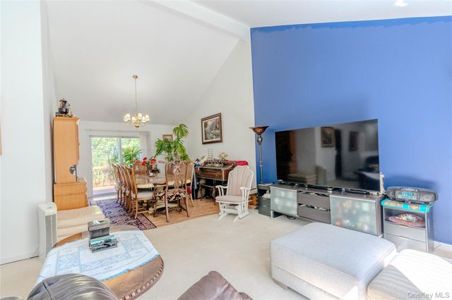 167 Pine Hill Road, Pleasant Valley, NY 12569