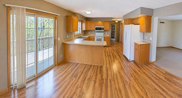 235 Iowa Colony Road, Hollister, MO 65672