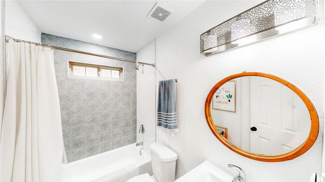 1961 Morris Street, Dallas, TX 75212