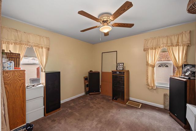 11022 S State Line Road, Chicago, IL 60617