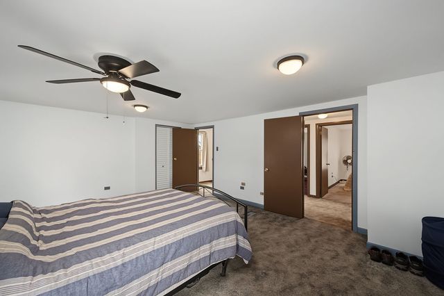 11022 S State Line Road, Chicago, IL 60617