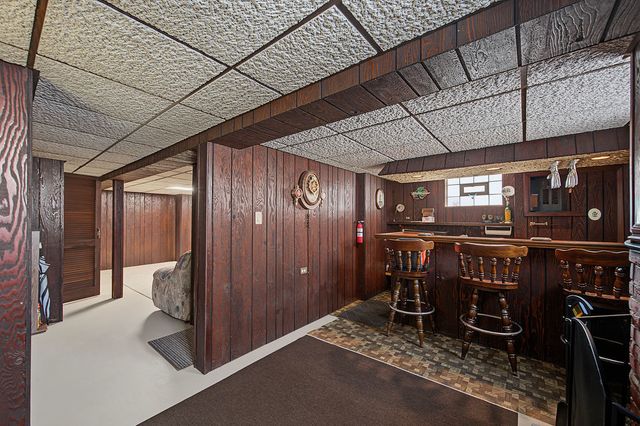 11022 S State Line Road, Chicago, IL 60617