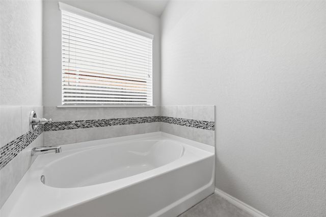 405 Elk Run Drive, Fort Worth, TX 76140