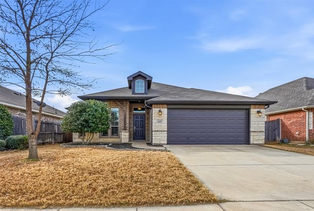 405 Elk Run Drive, Fort Worth, TX 76140