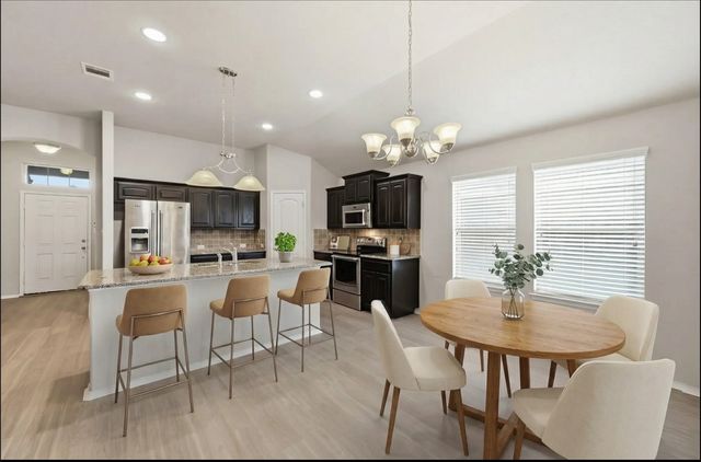 405 Elk Run Drive, Fort Worth, TX 76140