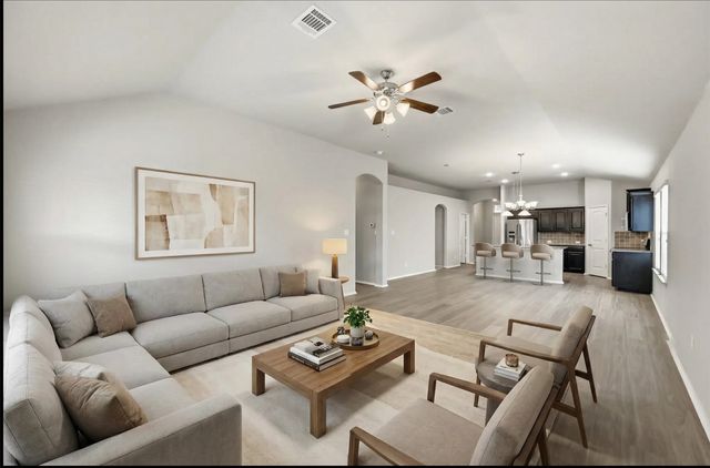 405 Elk Run Drive, Fort Worth, TX 76140