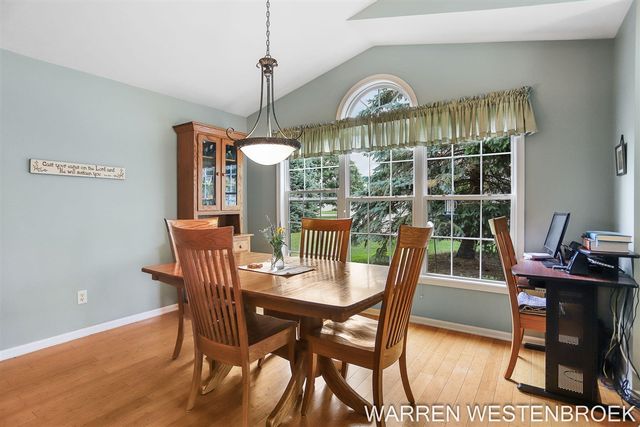 11962 Willow Wood Lane, Holland, MI 49424