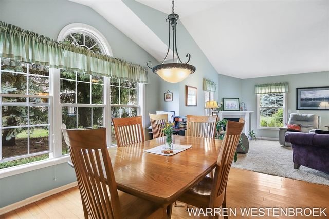 11962 Willow Wood Lane, Holland, MI 49424