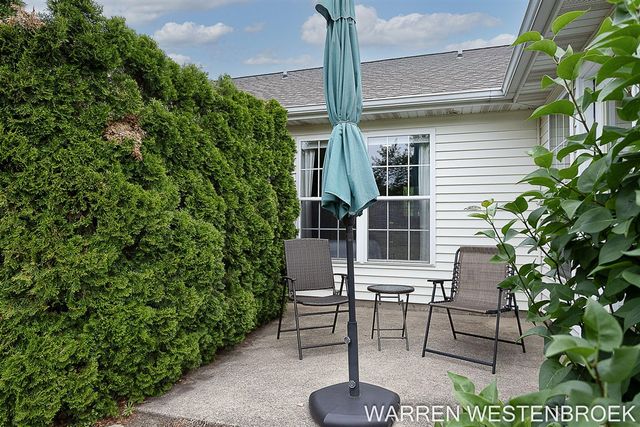11962 Willow Wood Lane, Holland, MI 49424