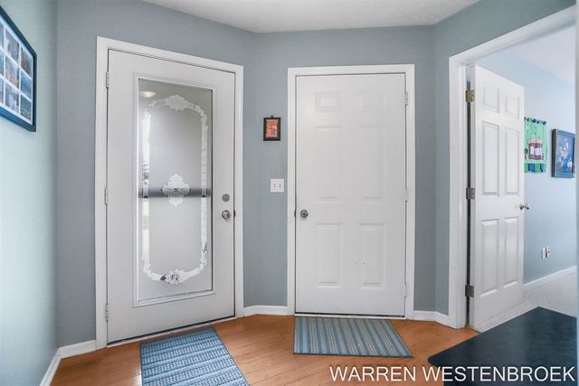 11962 Willow Wood Lane, Holland, MI 49424