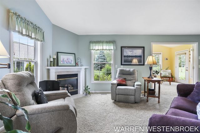 11962 Willow Wood Lane, Holland, MI 49424