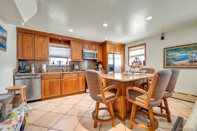 138-10 11 Avenue, Malba, NY 11357