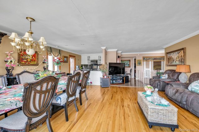 138-10 11 Avenue, Malba, NY 11357