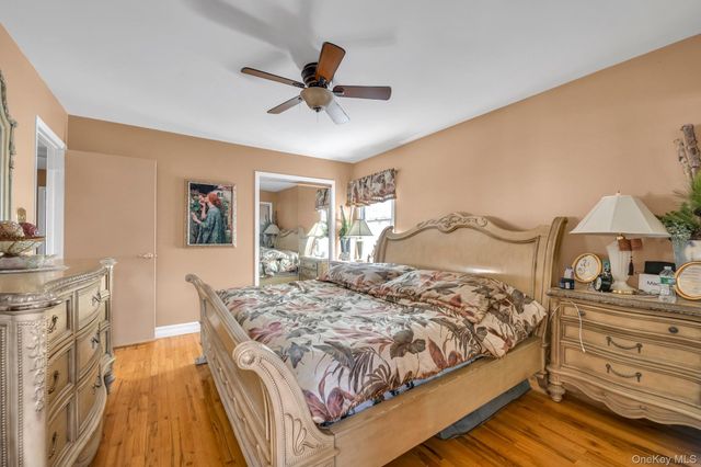 138-10 11 Avenue, Malba, NY 11357