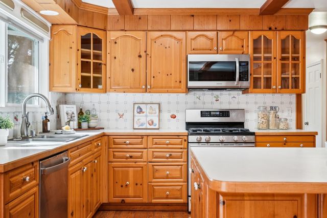 11519 Dennis Way, Grass Valley, CA 95949