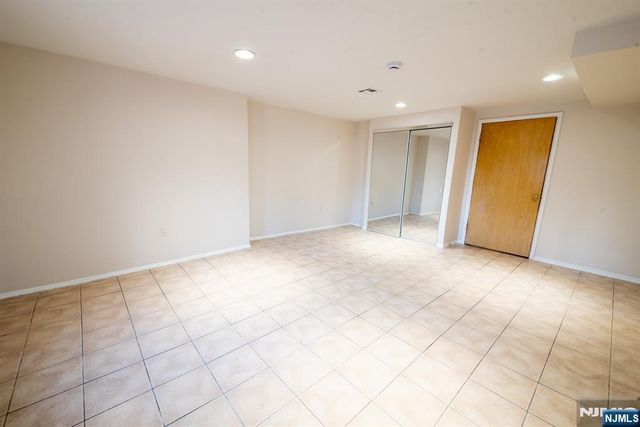 818 Palisade Avenue, Union City, NJ 07087