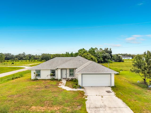 2501 E 17TH Street, Lehigh Acres, FL 33972