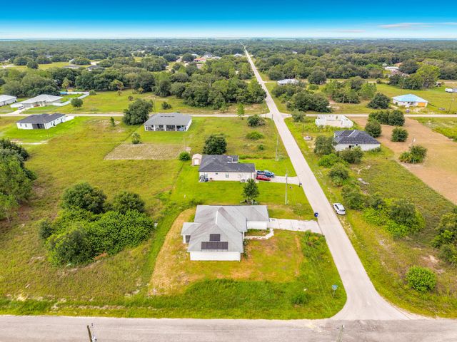 2501 E 17TH Street, Lehigh Acres, FL 33972