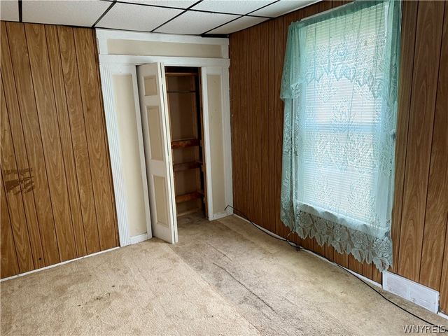 41 Duane Avenue, Niagara Falls, NY 14305
