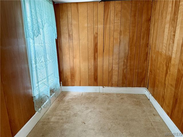 41 Duane Avenue, Niagara Falls, NY 14305