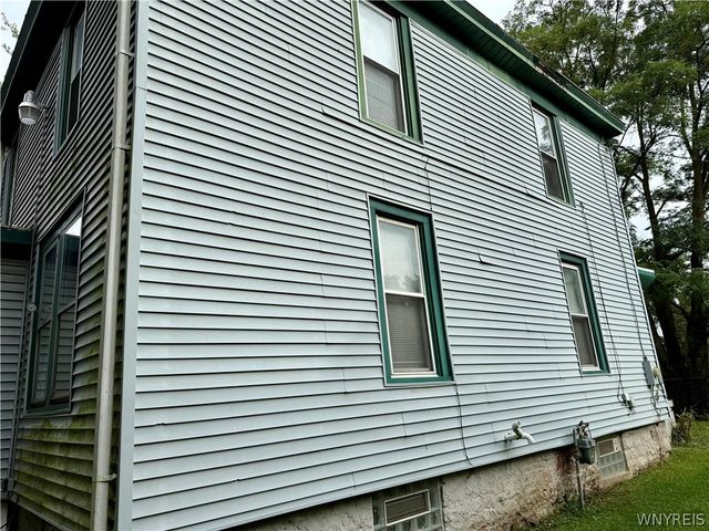 41 Duane Avenue, Niagara Falls, NY 14305