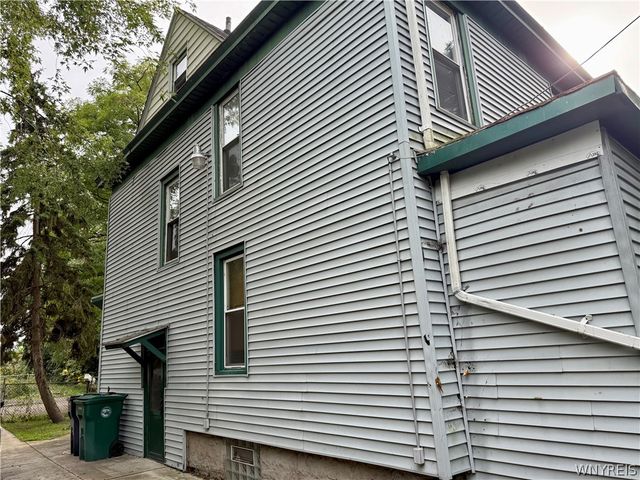 41 Duane Avenue, Niagara Falls, NY 14305