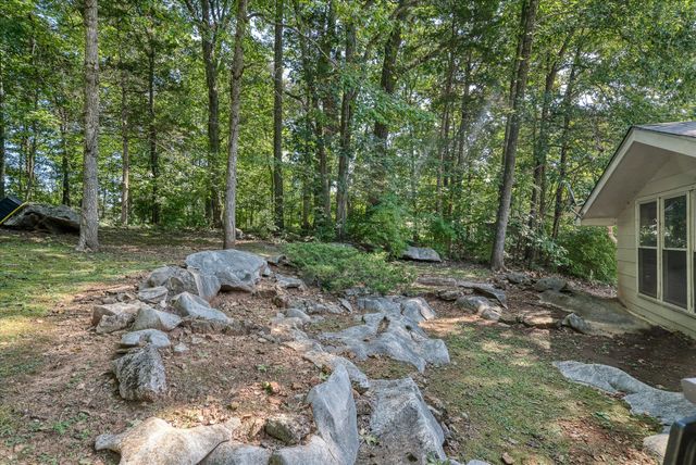 1355 Pilot Dr, Cookeville, TN 38506