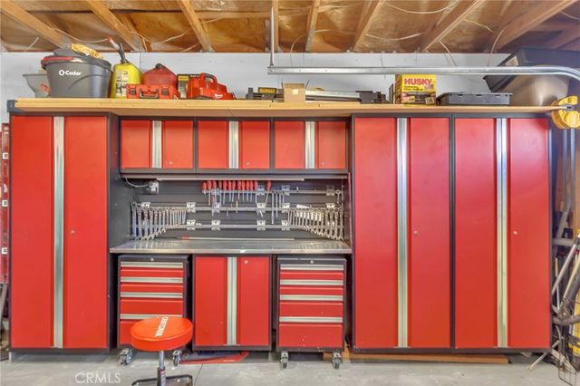 25587 Mountain Glen Circle, Menifee, CA 92585