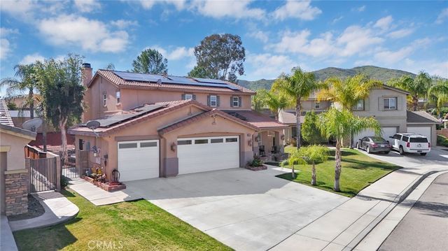 25587 Mountain Glen Circle, Menifee, CA 92585