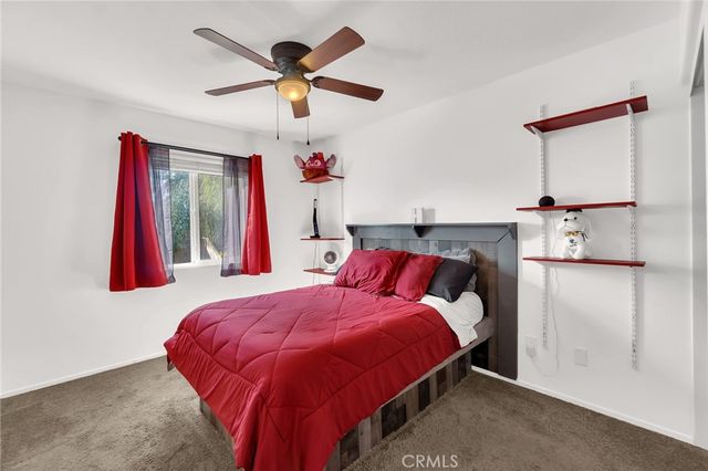 25587 Mountain Glen Circle, Menifee, CA 92585