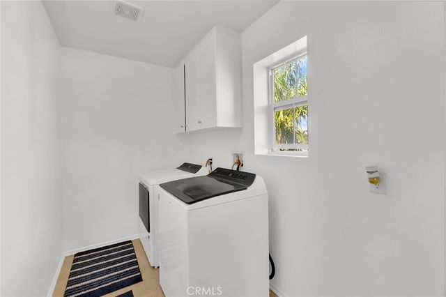 25587 Mountain Glen Circle, Menifee, CA 92585