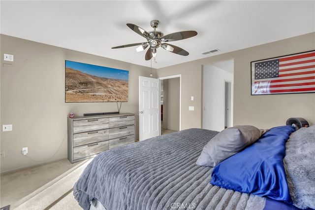 25587 Mountain Glen Circle, Menifee, CA 92585