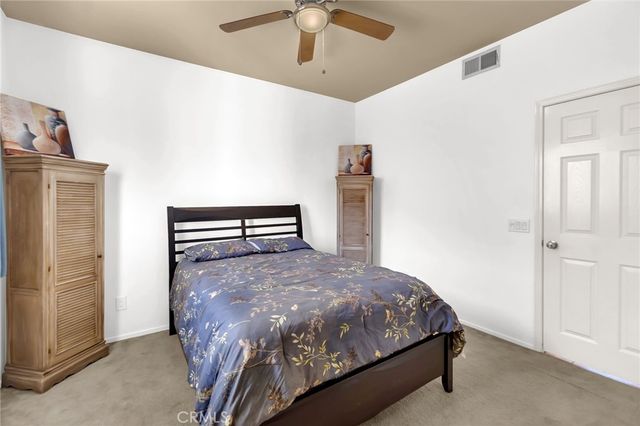 25587 Mountain Glen Circle, Menifee, CA 92585