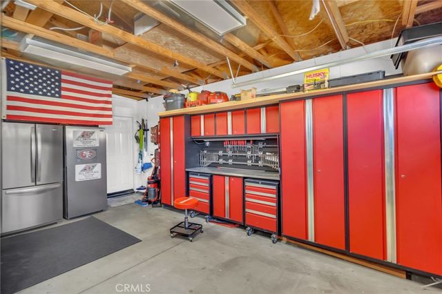 25587 Mountain Glen Circle, Menifee, CA 92585