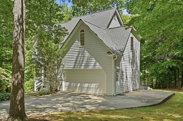 158 Danning Drive, Chapel Hill, NC 27516