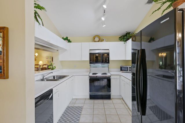 8423 Juddith Avenue, Boynton Beach, FL 33472