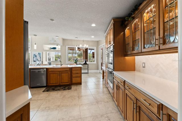 6936 RIVER ROAD, New Port Richey, FL 34652