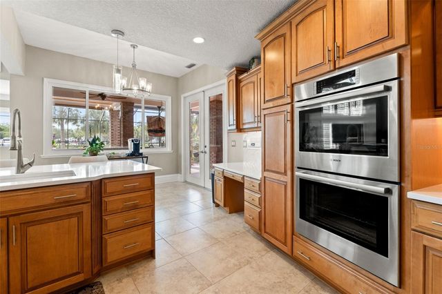 6936 RIVER ROAD, New Port Richey, FL 34652