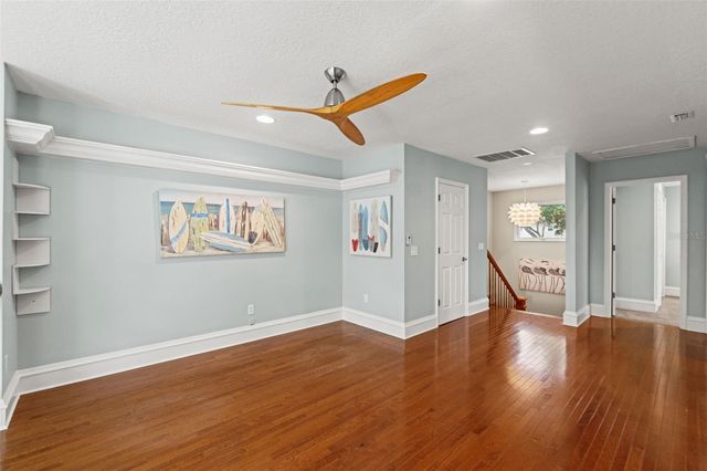6936 RIVER ROAD, New Port Richey, FL 34652
