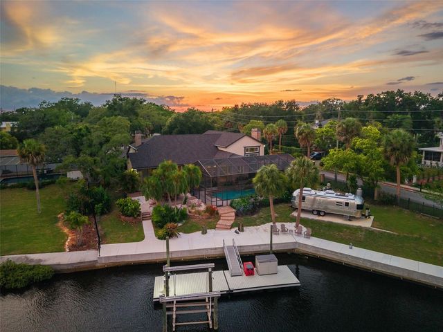 6936 RIVER ROAD, New Port Richey, FL 34652