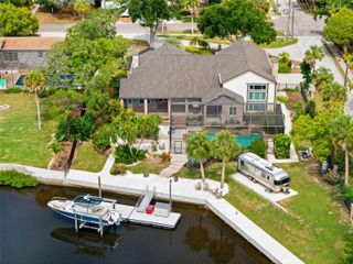 6936 RIVER ROAD, New Port Richey, FL 34652