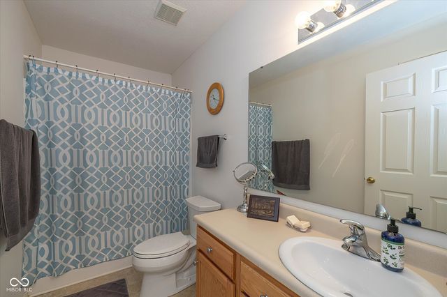 16931 Mapleton Place, Westfield, IN 46074