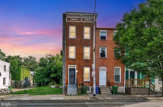 1220 W PRATT STREET, Baltimore, MD 21223